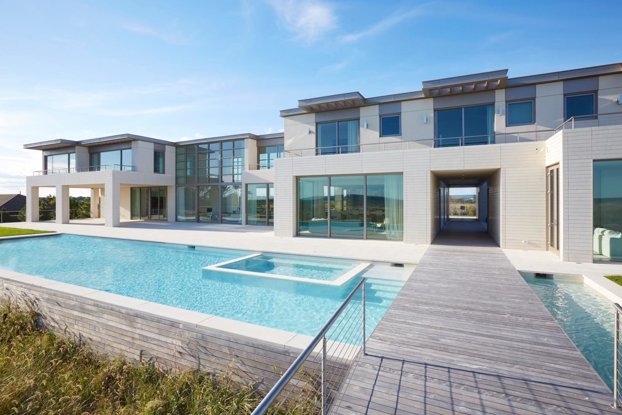 212 Dune Road, Quogue, NY