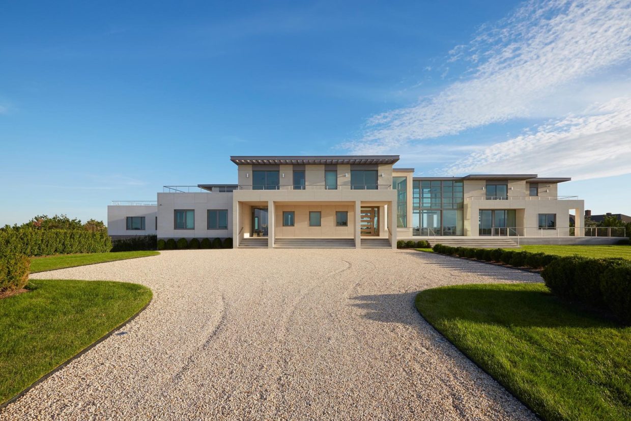 212 Dune Road, Quogue, NY