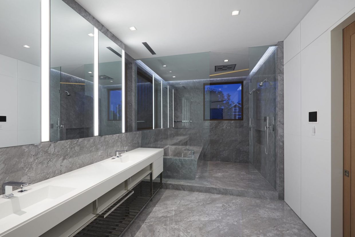 Parsonage Compound, Sagaponack, NY - Hamptons Real Estate
