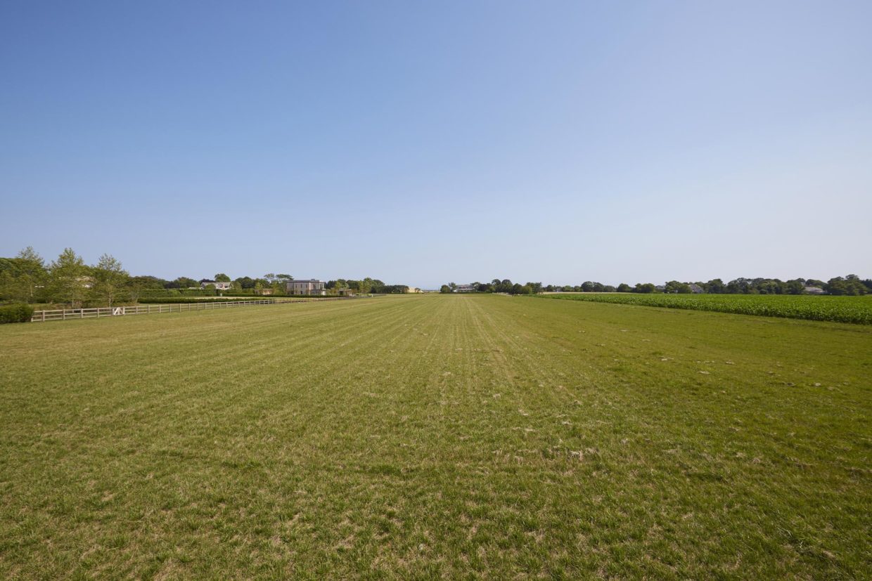 Parsonage Compound, Sagaponack, NY - Hamptons Real Estate