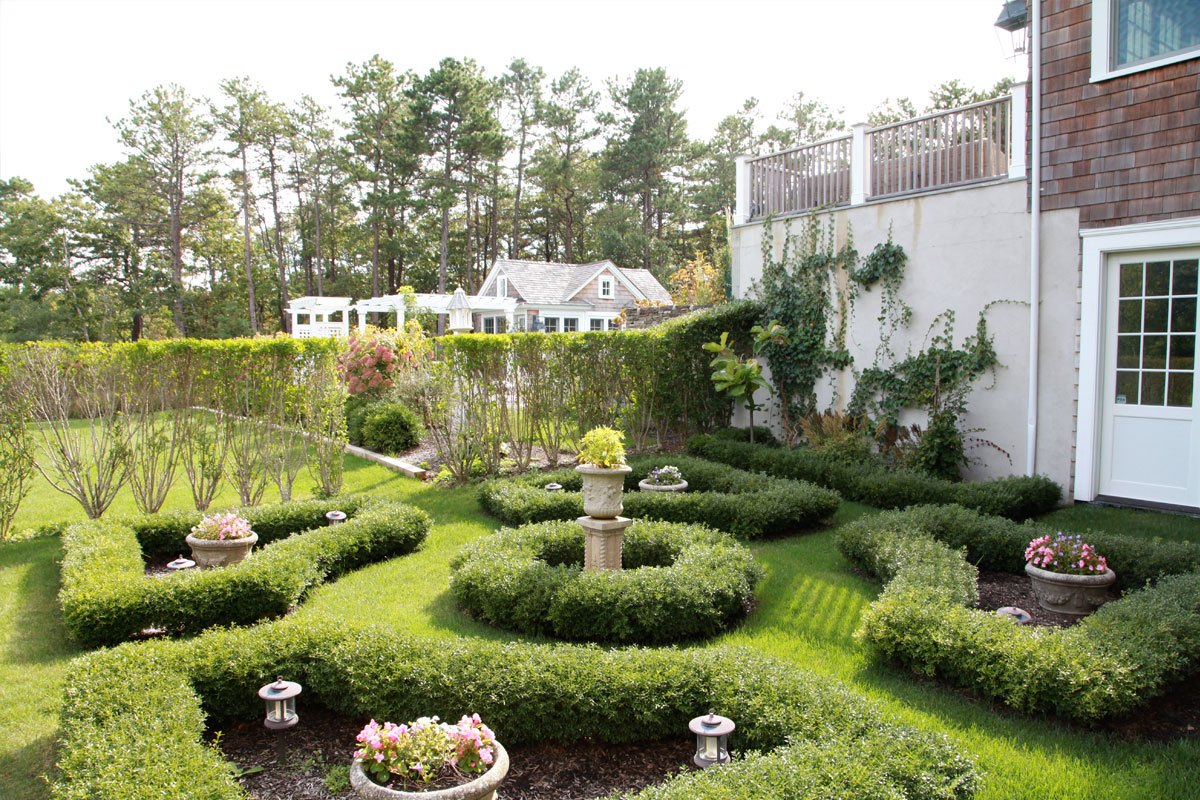 Noyac Path, Water Mill - Hamptons Real Estate