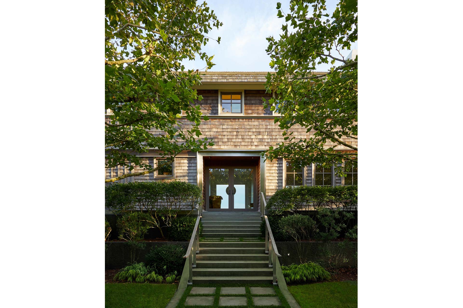 Lily Pond Lane Oceanfront, East Hampton, NY Hamptons Real Estate