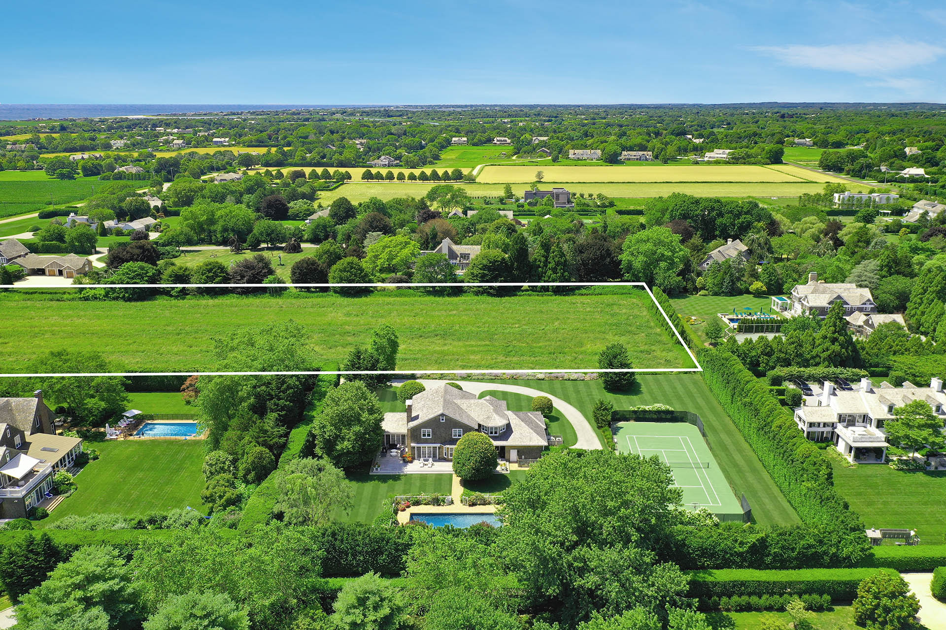 416 Hedges Lane, Sagaponack