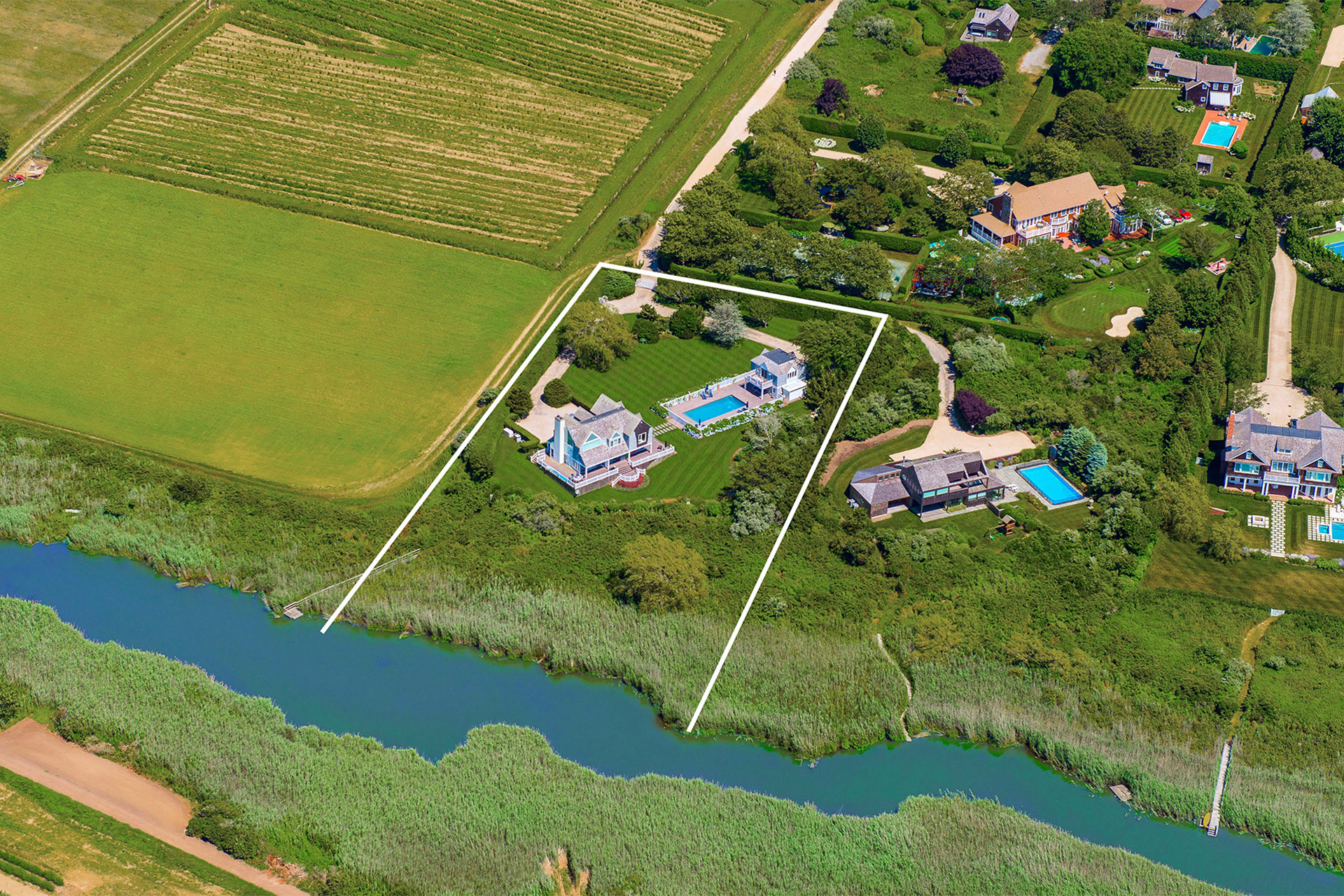168 Jobs Lane, Bridgehampton, NY