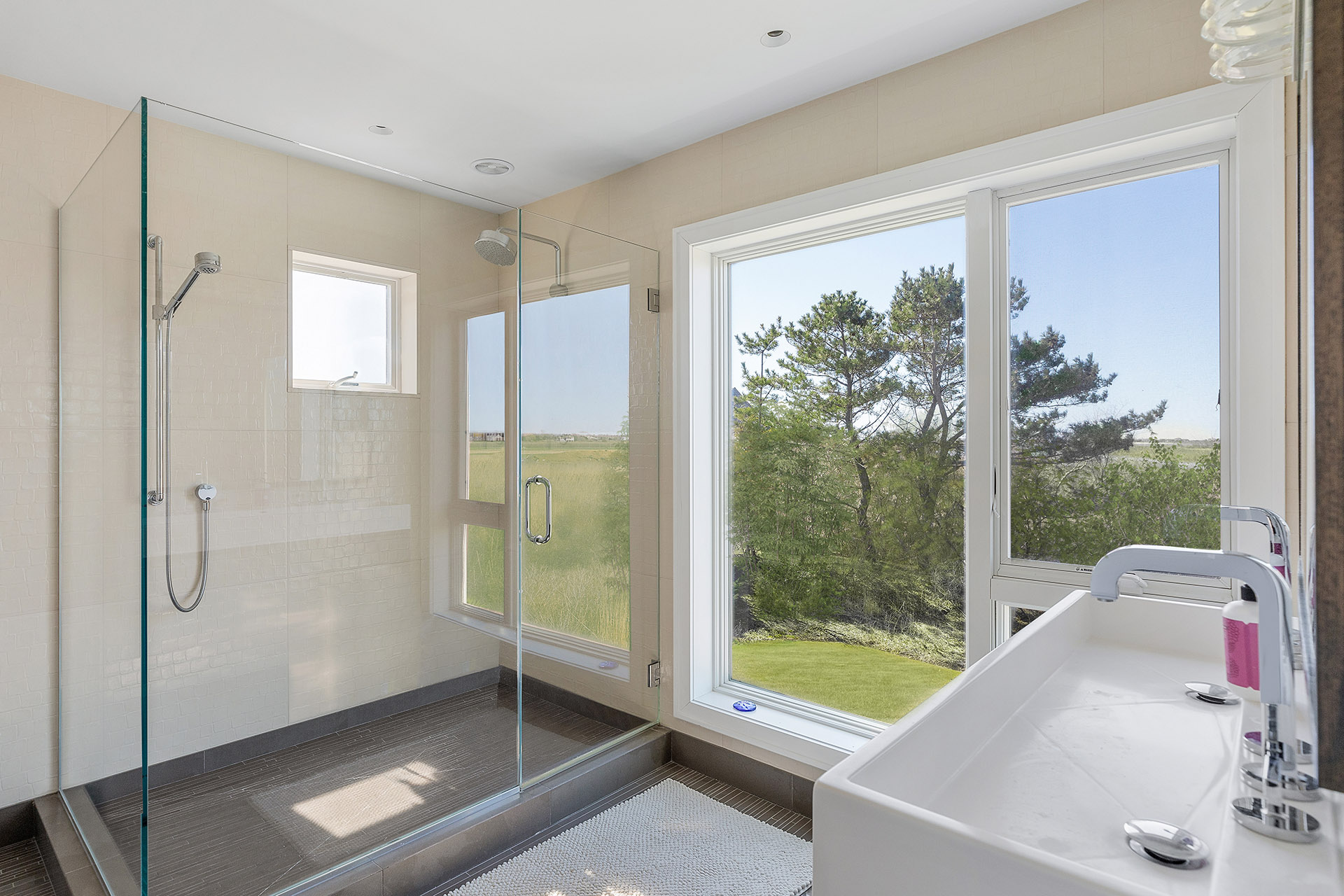 168 Jobs Lane, Bridgehampton, NY