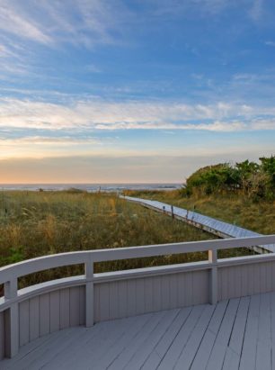 271 & 266 Marine Blvd, Amagansett