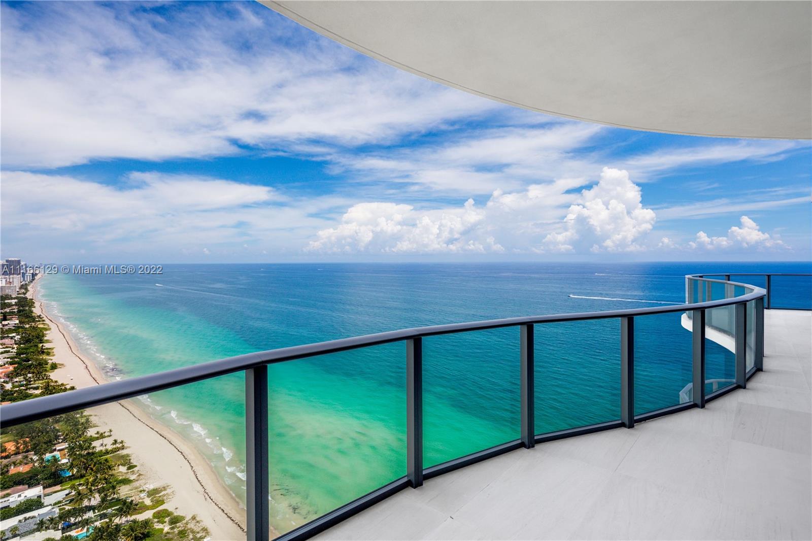 19575 Collins Avenue, #43, Sunny Isles Beach, FL