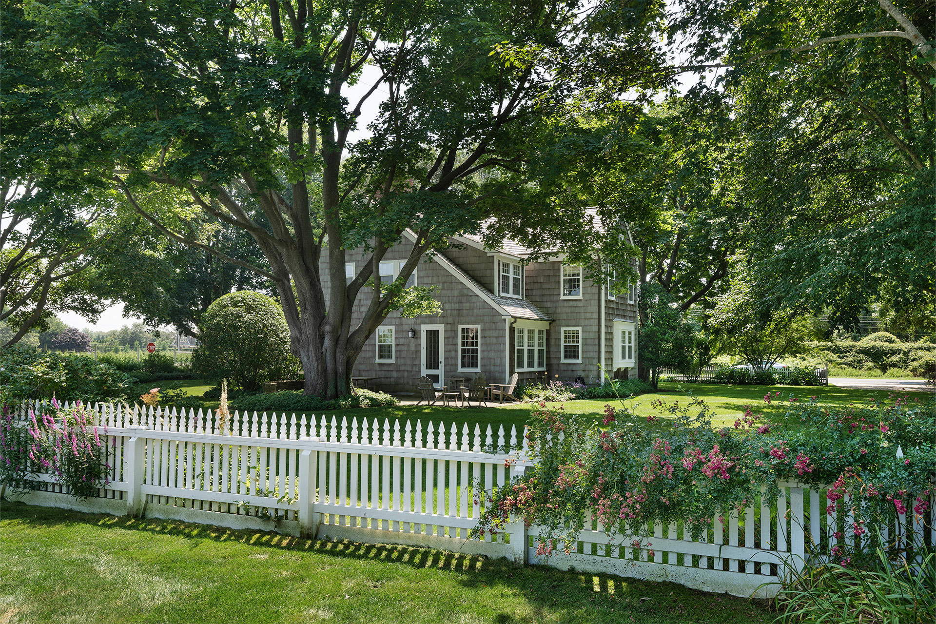 Bespoke Real Estate 700 Hedges Lane, Sagaponack, NY