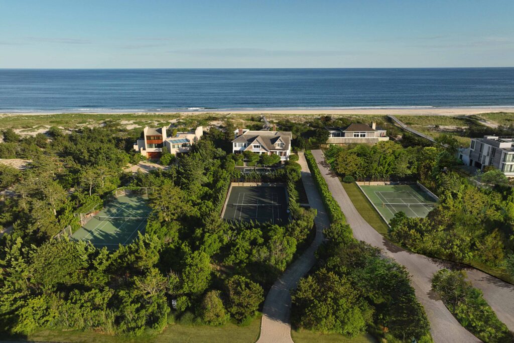 1370 Meadow Lane, Southampton, NY