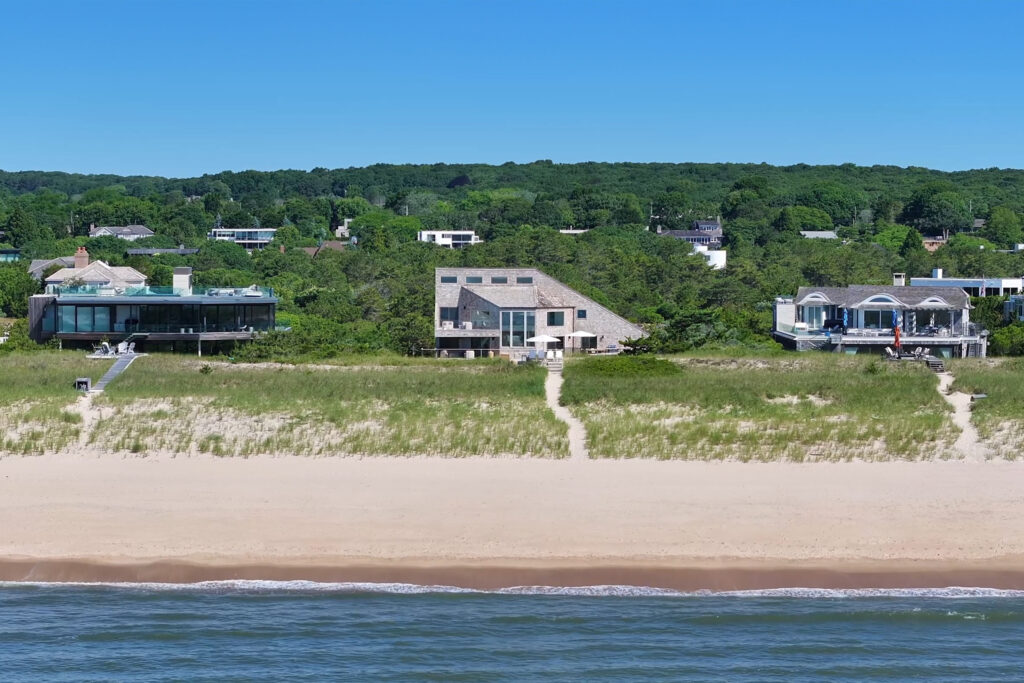 Amagansett Beachfront Penthouse Rentals Reference: Bespoke Real Estate