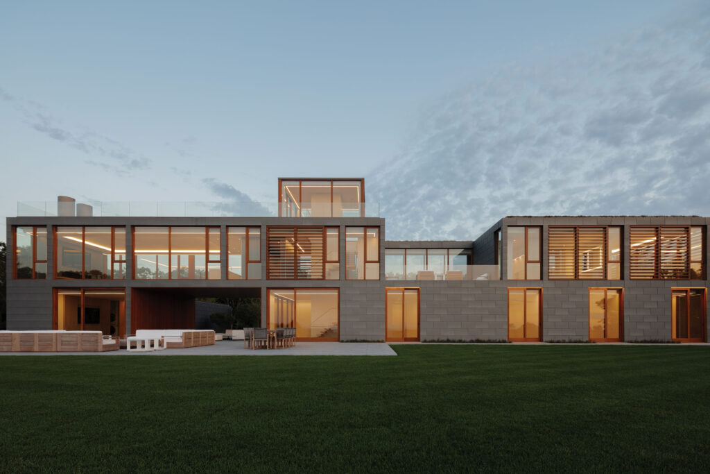 31 The Bridge, Bridgehampton, NY