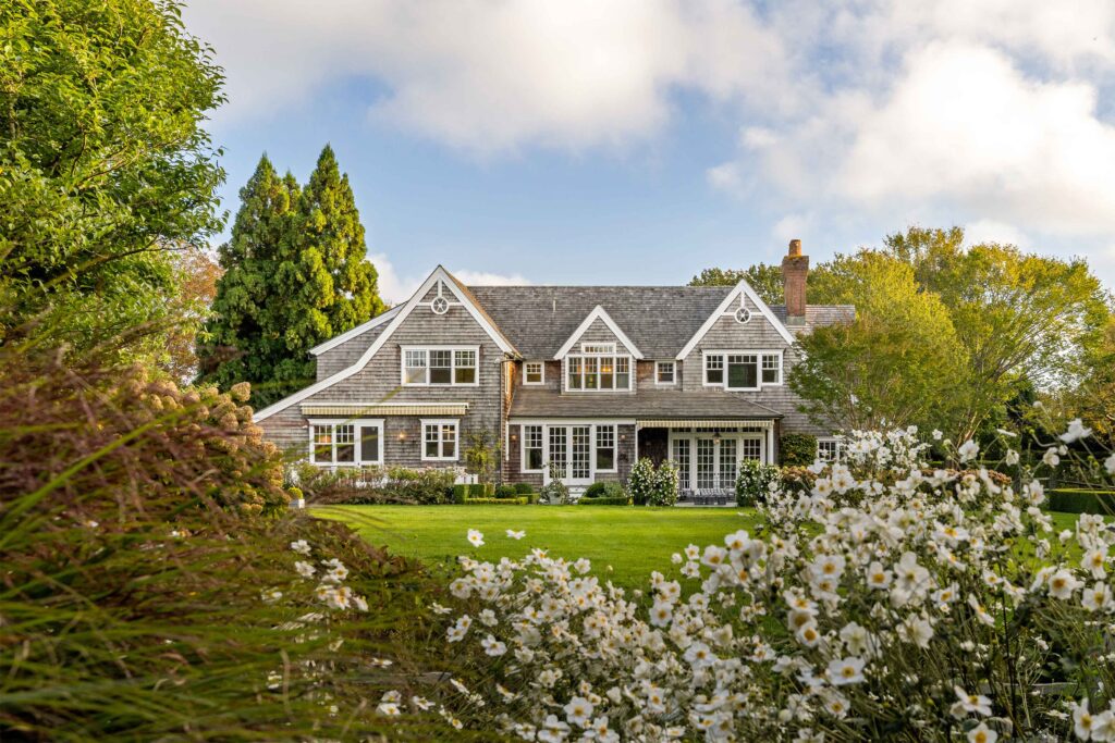 359 Wickapogue Road, Southampton, NY